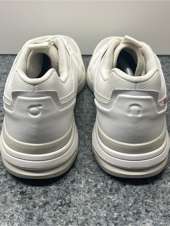 On Cloud Running The Roger Clubhouse Pro White Shoes Sneakers | Men’s Size 14 main image 4